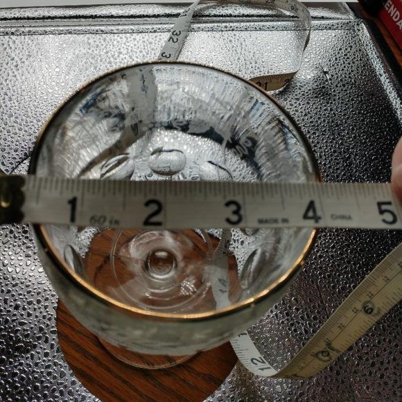 Bartlett Collins Decoration 806 Clear with Gold Trim. Lovely Etched Grape Vine - Picture 4 of 5